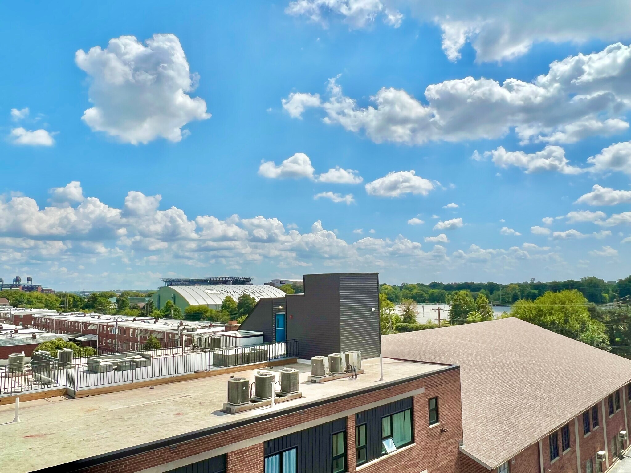 Building Photo - 1843 Hartranft St