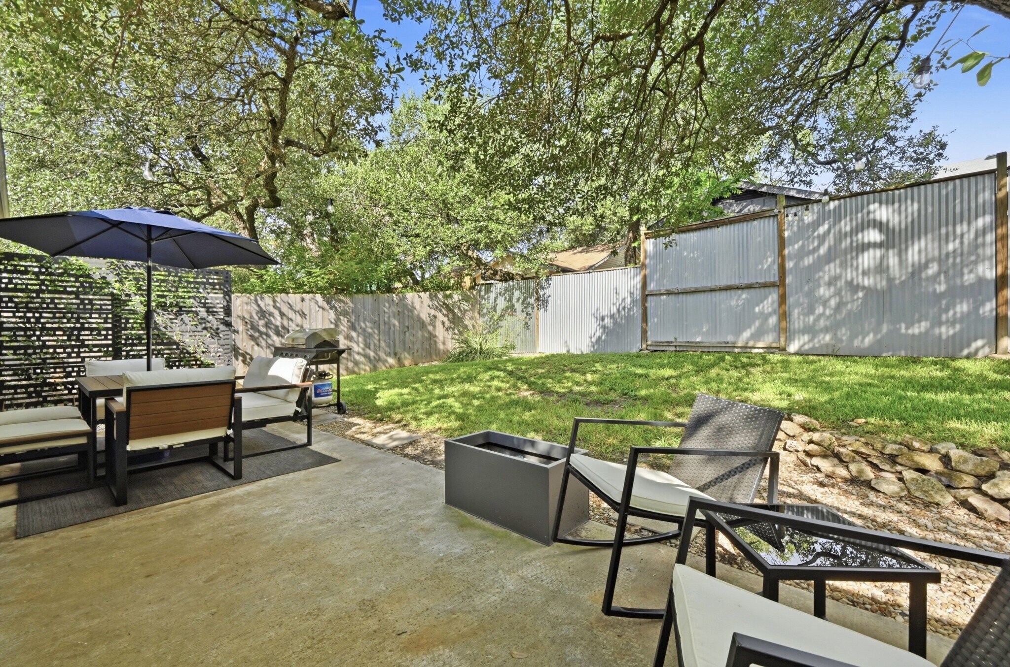 Building Photo - 7806 Lowdes Dr