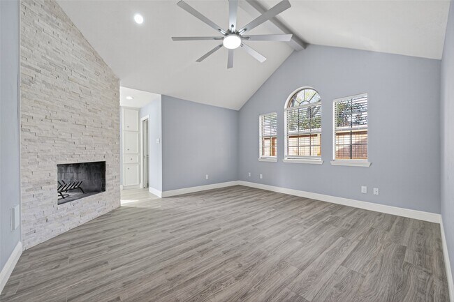 Building Photo - 206 Mill Trail Dr