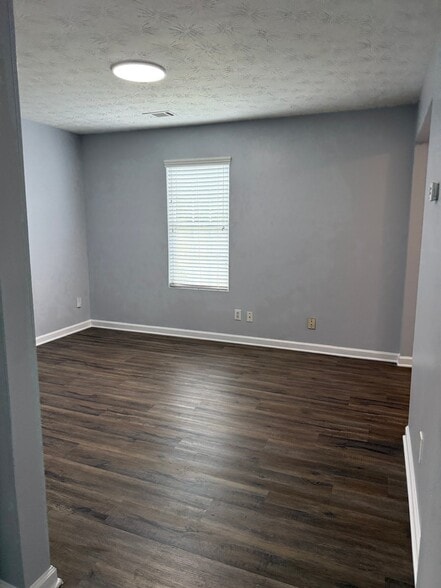 Building Photo - 3035 Arden Ridge Dr