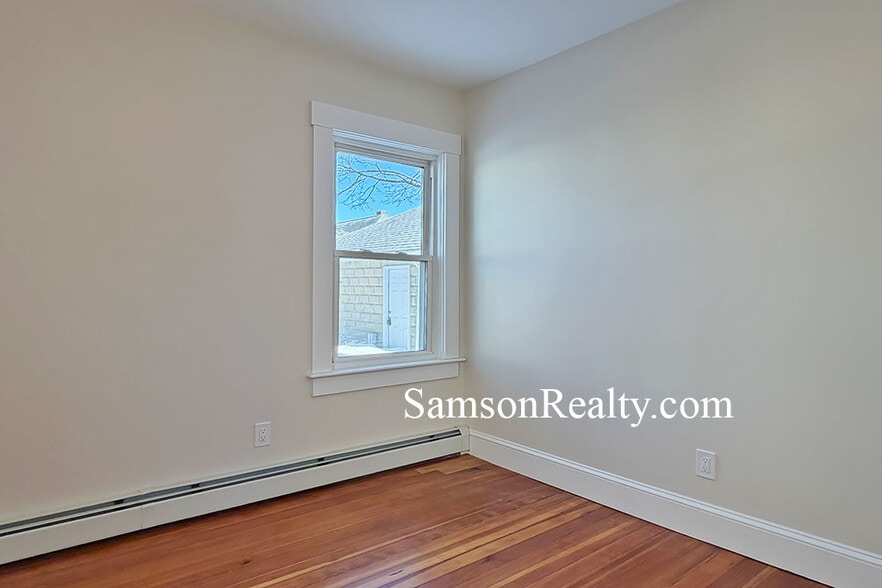 Building Photo - 178 Hillside Ave