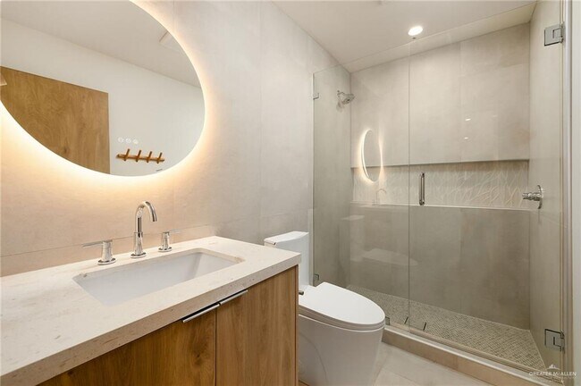 Building Photo - 24 Zenker Ave