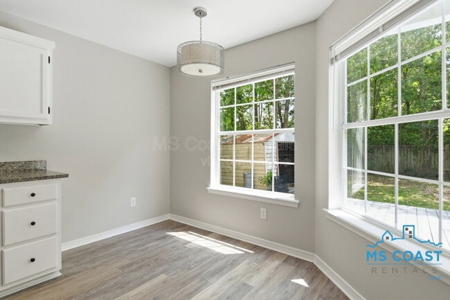 Building Photo - 11136 Windsor Hill Dr