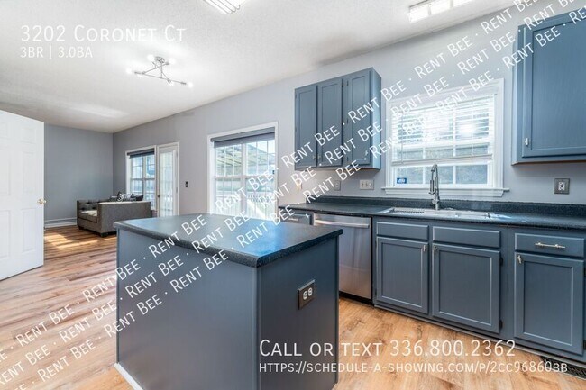 Building Photo - 3202 Coronet Ct