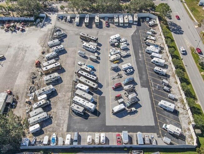 Building Photo - 1014 Radison Lake Ct