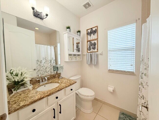 Building Photo - Beautiful 3-Bedroom Home in Lake Nona – $2...