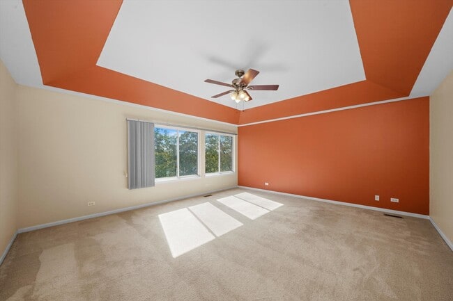 Building Photo - 3251 Thunderbird Ct E