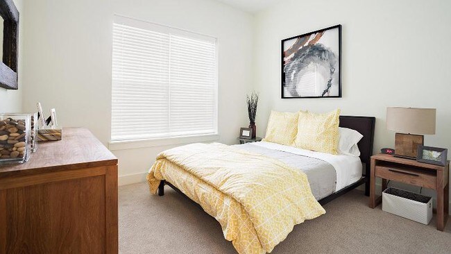 Building Photo - 80 Fawcett St