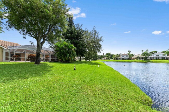 Building Photo - 6740 Brookhurst Cir