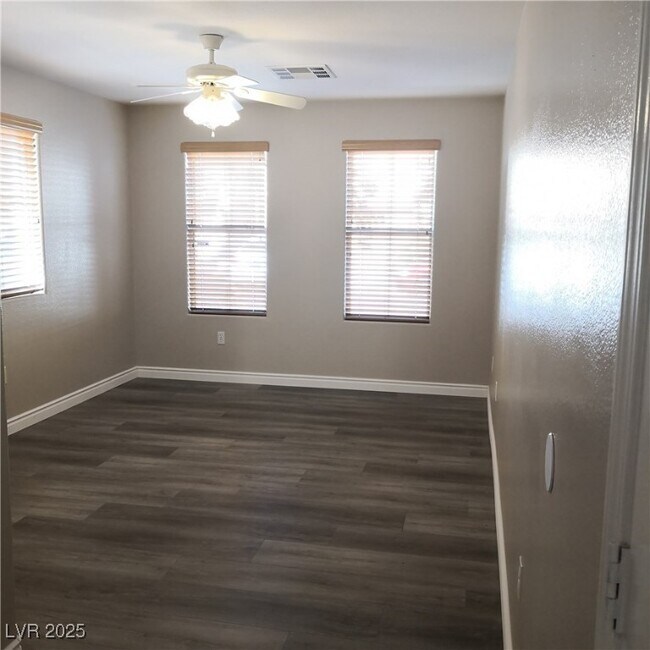 Building Photo - 5055 Lime Kiln Ave