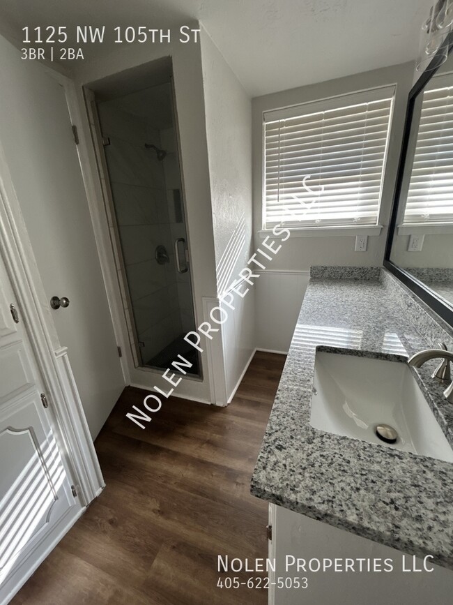 Building Photo - 1125 NW 105th St