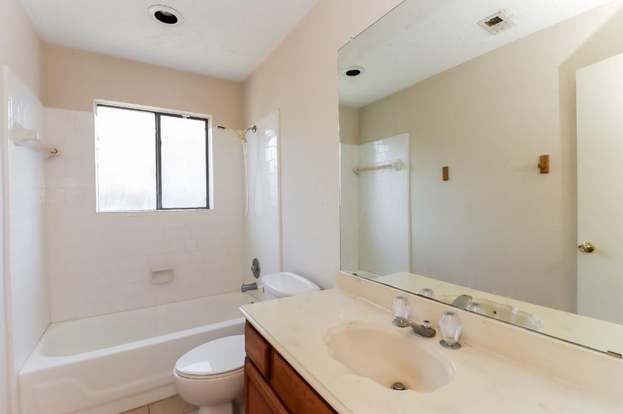 Building Photo - 6230 Billington St