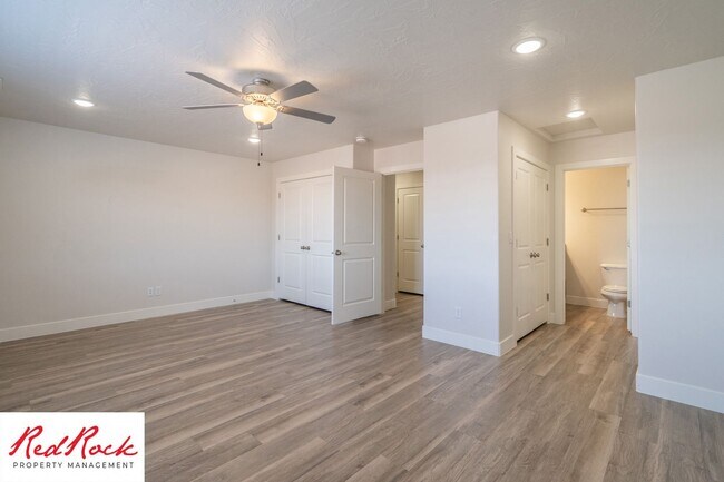 Building Photo - 1005 Tortoise Rock Dr