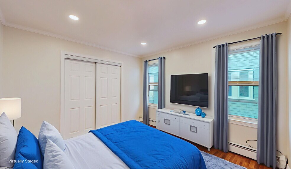 Building Photo - 7 Smith St