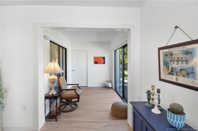 Building Photo - 5111 SE Miles Grant Rd