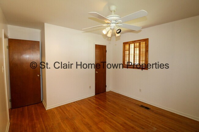 Building Photo - Ragland Rental