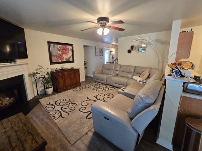 Building Photo - 13455 Greenham Ct
