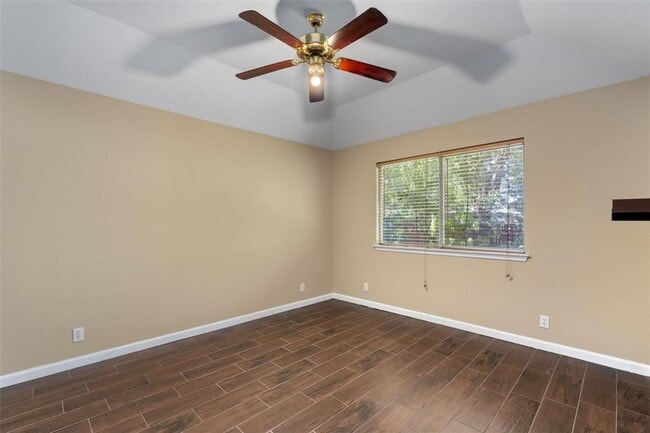 Building Photo - Wonderful 3-Bedroom Home in East Austin