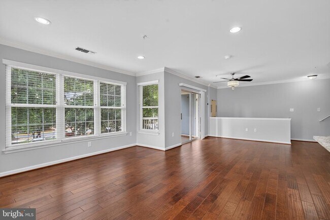 Building Photo - 12825 Fair Briar Ln