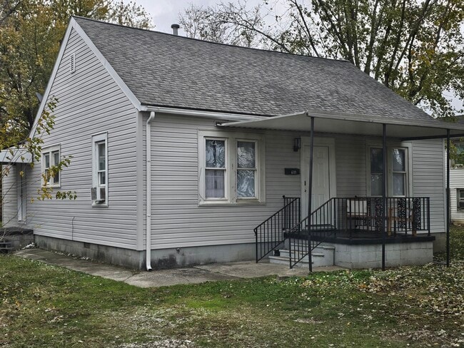 Building Photo - 1709 Clay St