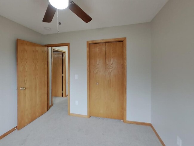Building Photo - 7192 Mourning Dove Rd