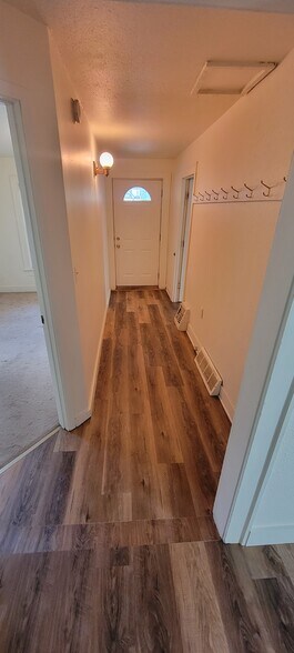 Building Photo - 121 Broadway St