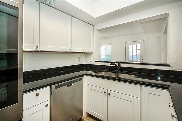 Building Photo - 2611 Via Cordova