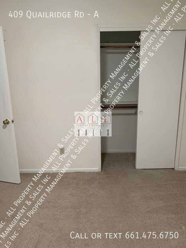 Building Photo - 409 Quailridge Rd