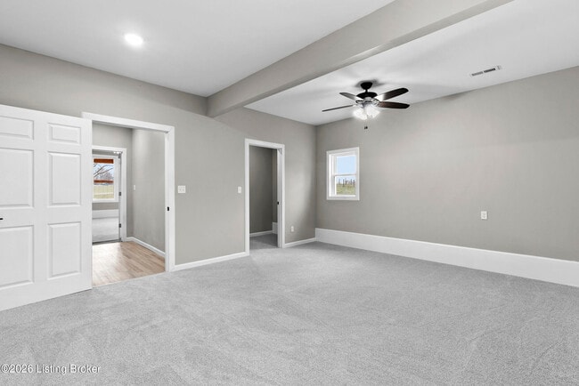 Building Photo - 58 Riverside Ln