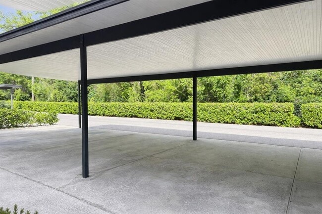 Building Photo - 14639 Par Club Cir