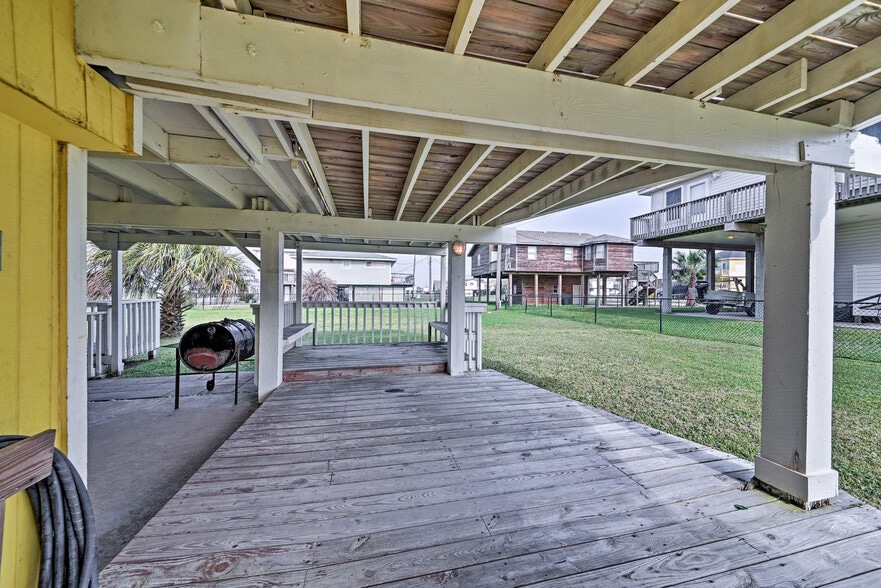 Building Photo - 23115 Camino St