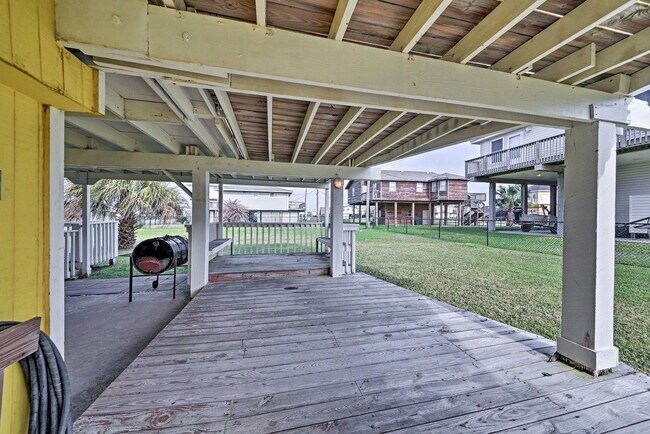 Building Photo - 23115 Camino St