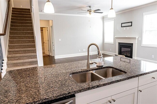 Building Photo - 308 Orchard Trail