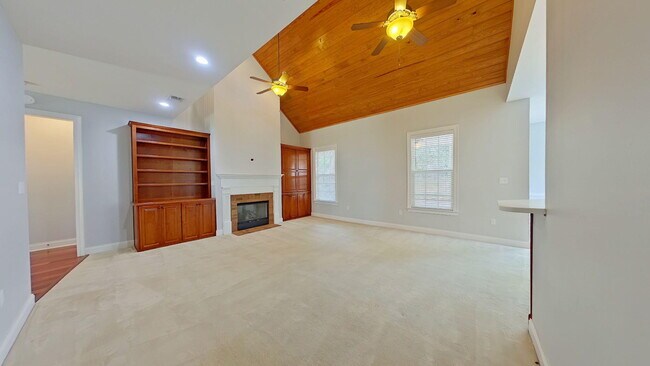 Building Photo - 4064 11th St