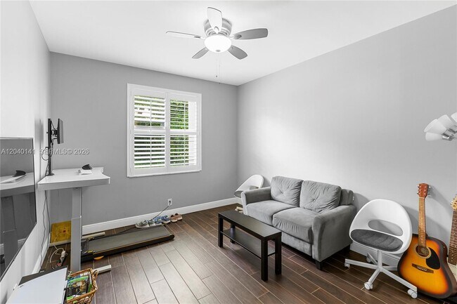 Building Photo - 4228 Laurel Ridge Cir