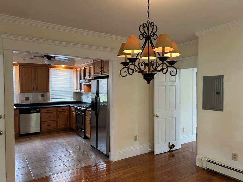 dining room & kitchen - 177 Allen St