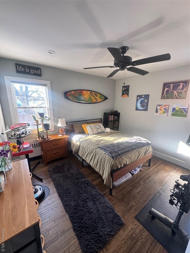 Building Photo - 122 E Fulton St