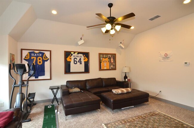 Building Photo - 12812 Black Hills Dr