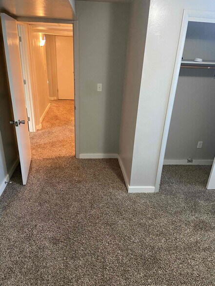 Building Photo - 5603 Centerbrook Dr
