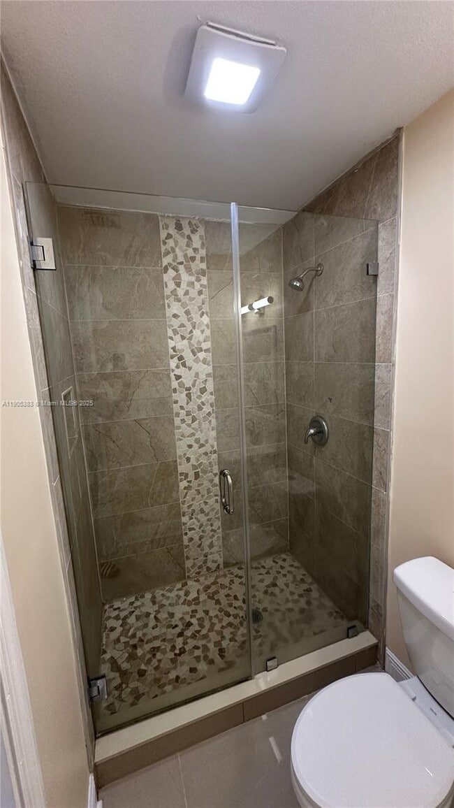 Building Photo - 4131 Kirkland Ln