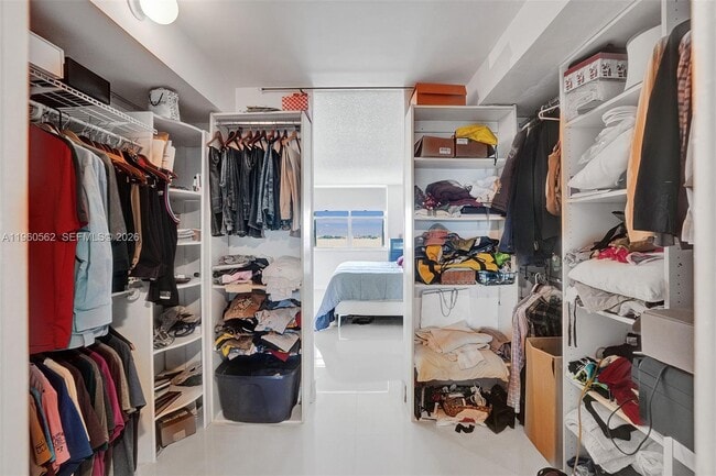 Building Photo - 11111 Biscayne Blvd