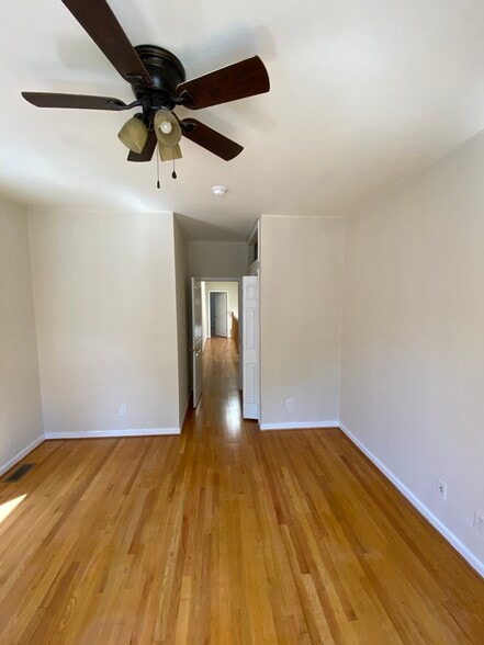 Building Photo - 1261 W Cary St