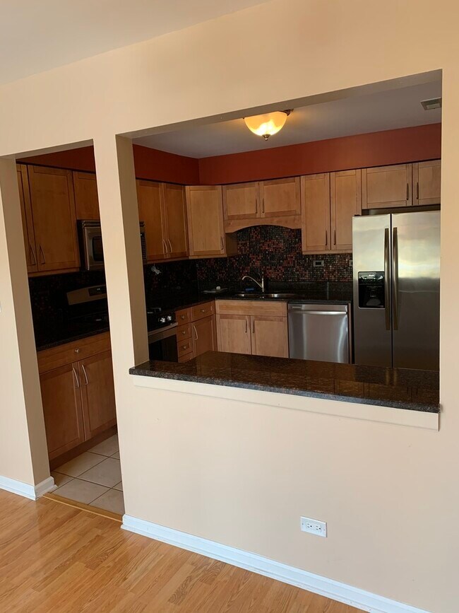 Building Photo - 412 Sandhurst Cir