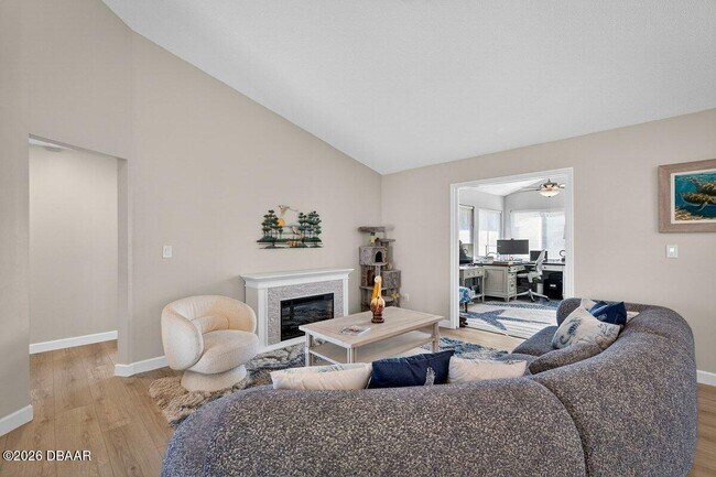 Building Photo - 331 Citrus Open Dr