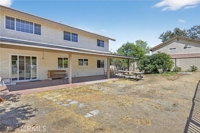 Building Photo - 10728 Valley Dr