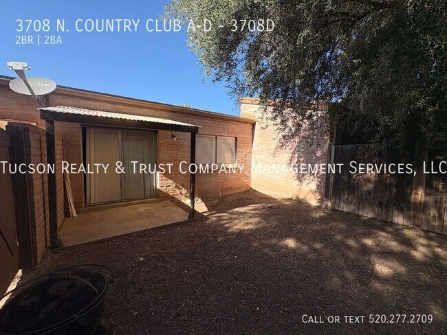 Building Photo - 3708 N Country Club Rd