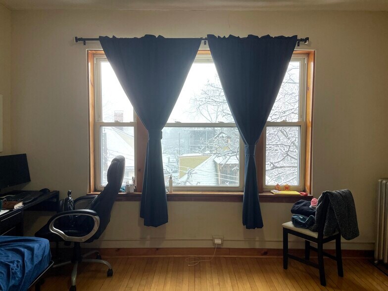 Building Photo - 34 High St