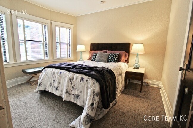 Building Photo - 3818 Walnut St