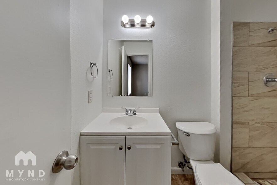 Building Photo - 4102 W Camino Acequia