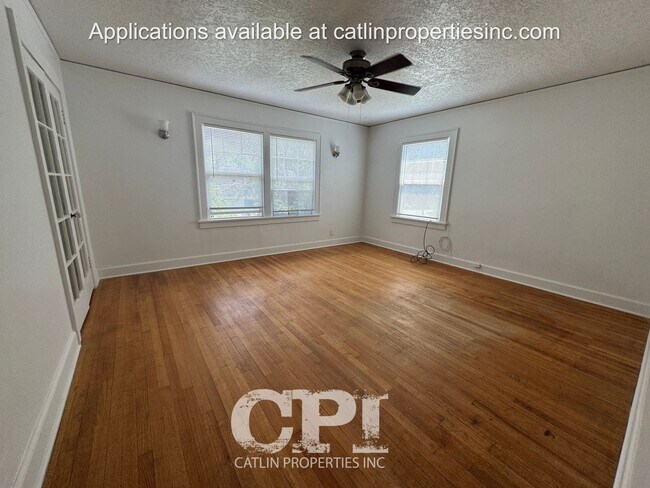 Building Photo - 1529 20th Ave